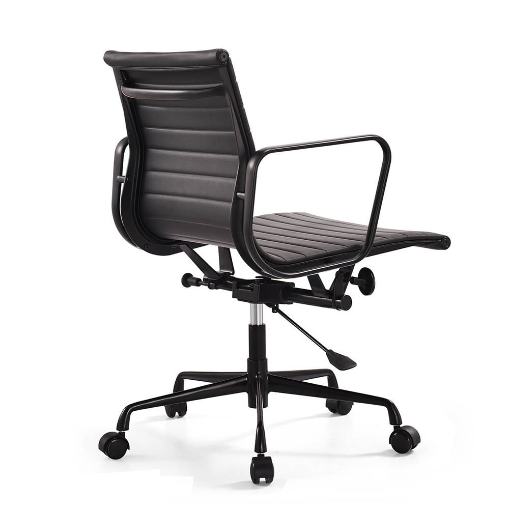 Charles Eames style, Sedia da ufficio EA117 Pelle montatura nera Nero