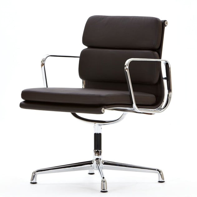 Charles Eames style, Cadeira de conferência EA208 Nero